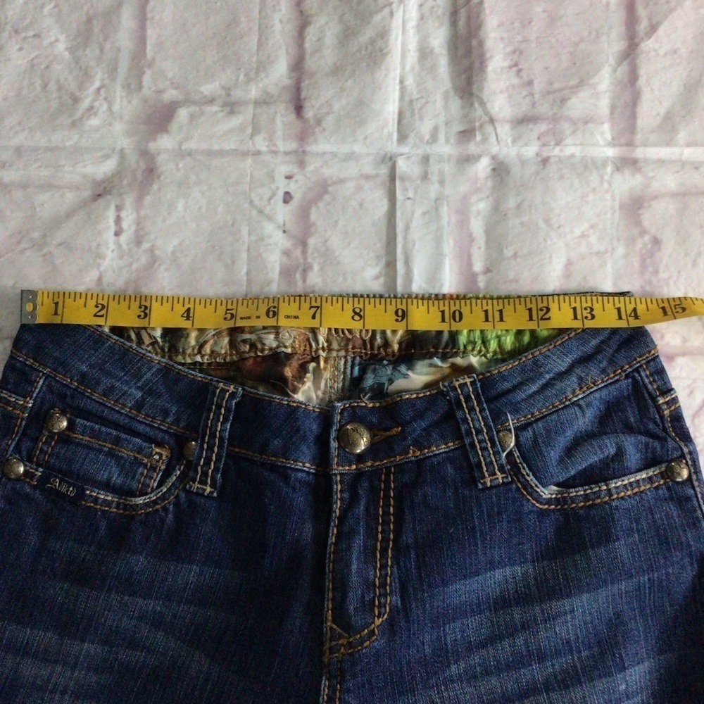 Adiktd Low Rise Jeans - Picture 8 of 11